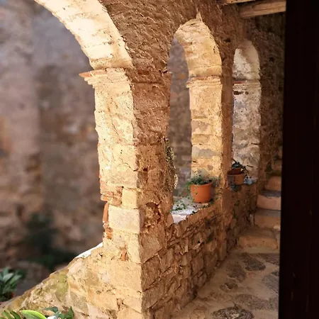 Rectoria Santuari Del Coll Ideal Families Lägenhet Girona