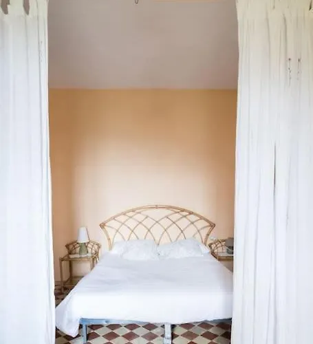 Rectoria Santuari Del Coll Ideal Families Girona