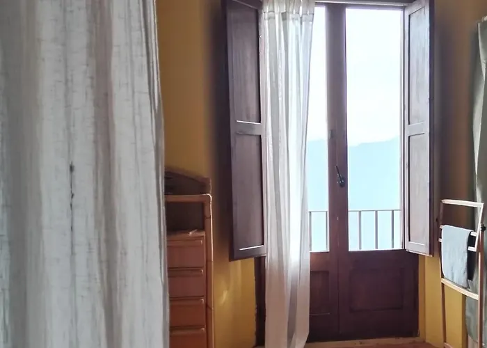 Rectoria Santuari Del Coll Ideal Families Lägenhet Girona